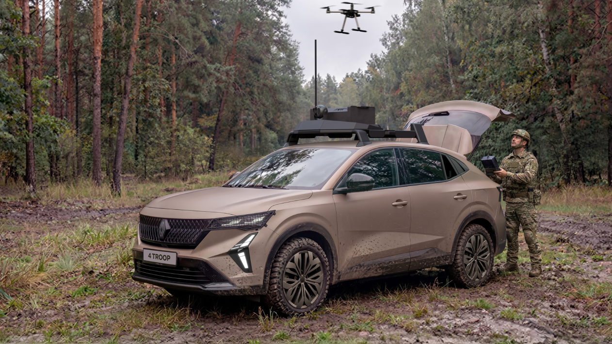 eurosatory-2026-renault-group-si-thales-dezvaluie-4-troop-vehiculul-tactic-inovator-dedicat-viitoarelor-angajamente-ale-fortelor-terestre